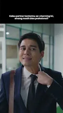 Kalau partner kantornya se-charming ini, masih bisa fokus kerja?
